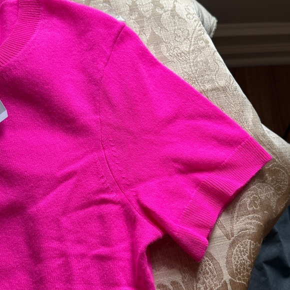 J. Crew Cashmere Vibrant Pink Crew Neck Sweater Short sleeves - Picture 6 of 6